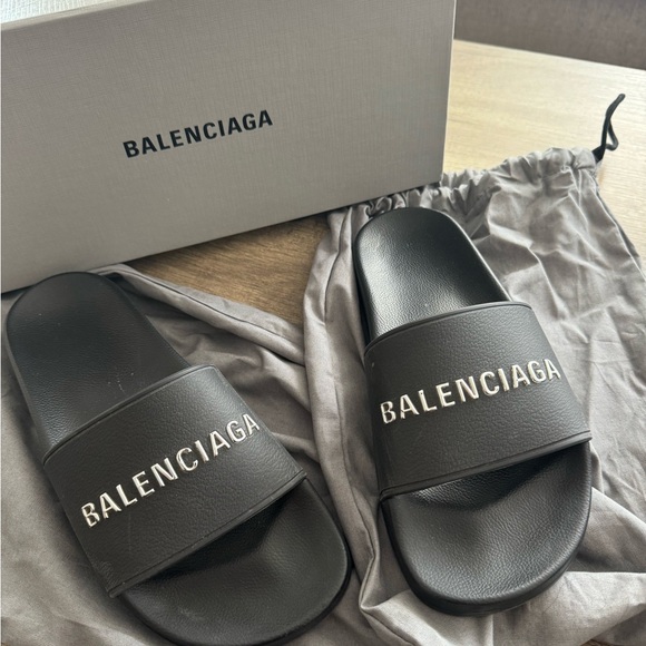 Balenciaga Black Sandals - Picture 1 of 5